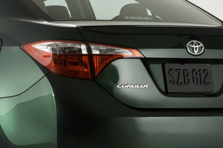 2014-Toyota-Corolla-16[2]-ca652.jpg